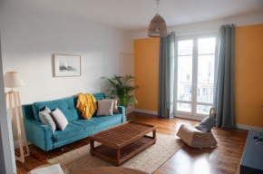 Appartement spacieux avec balcon et parking